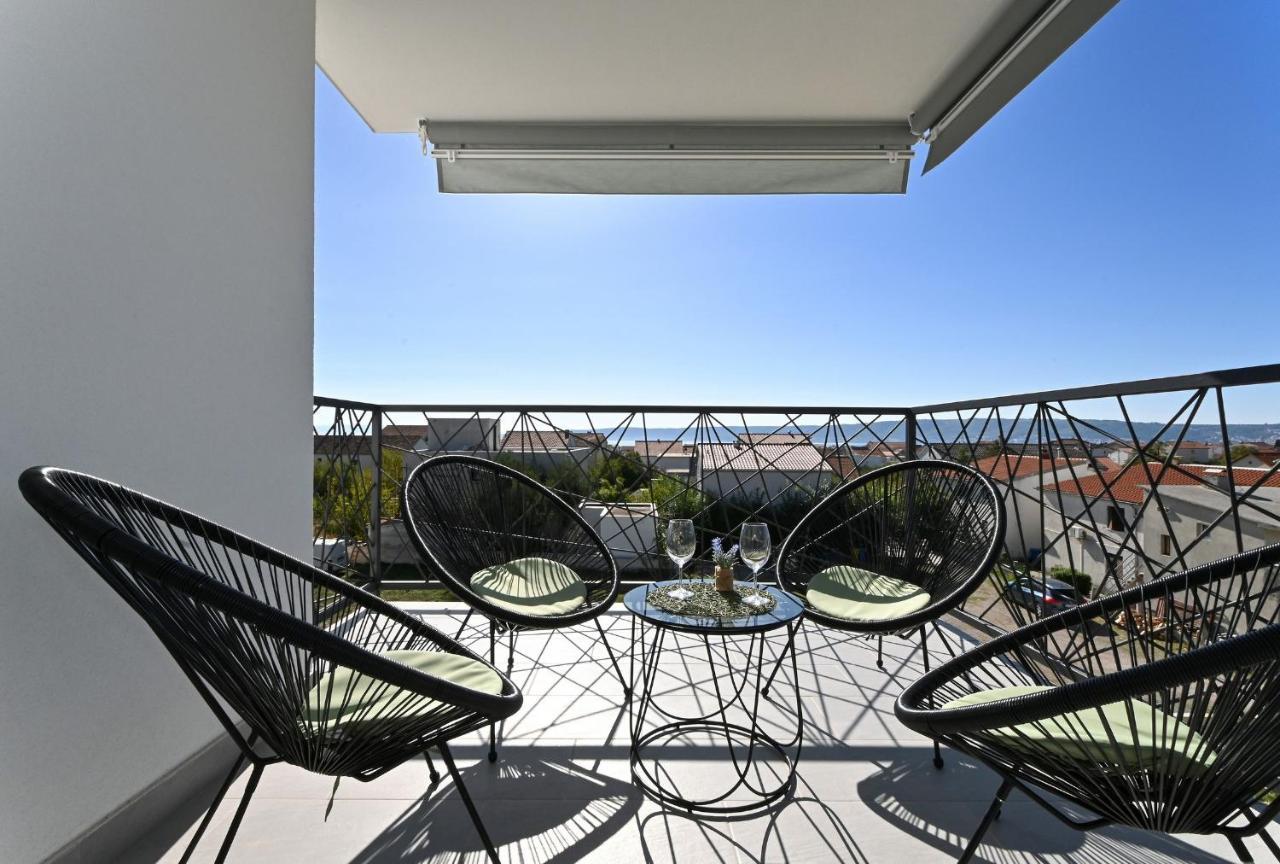 Luxury Apartment White Crystal Kaštela エクステリア 写真