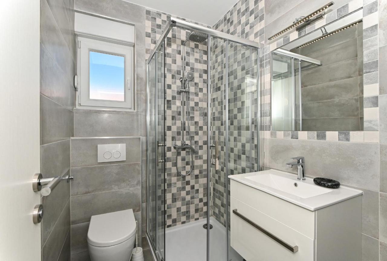 Luxury Apartment White Crystal Kaštela エクステリア 写真