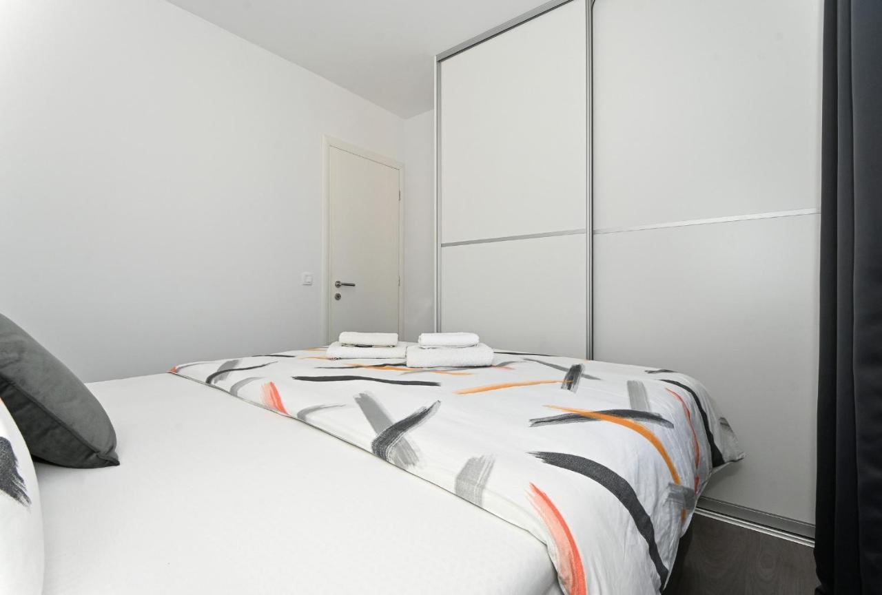 Luxury Apartment White Crystal Kaštela エクステリア 写真