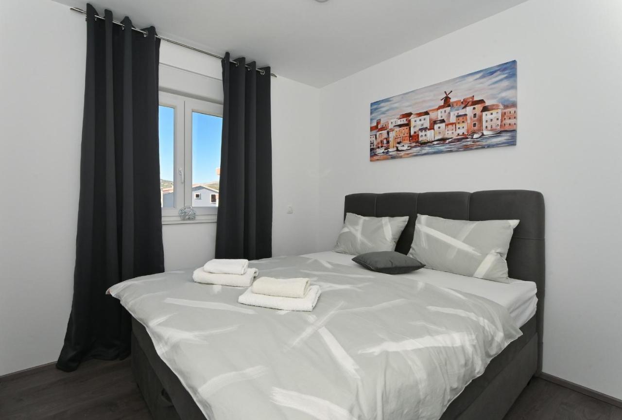 Luxury Apartment White Crystal Kaštela エクステリア 写真